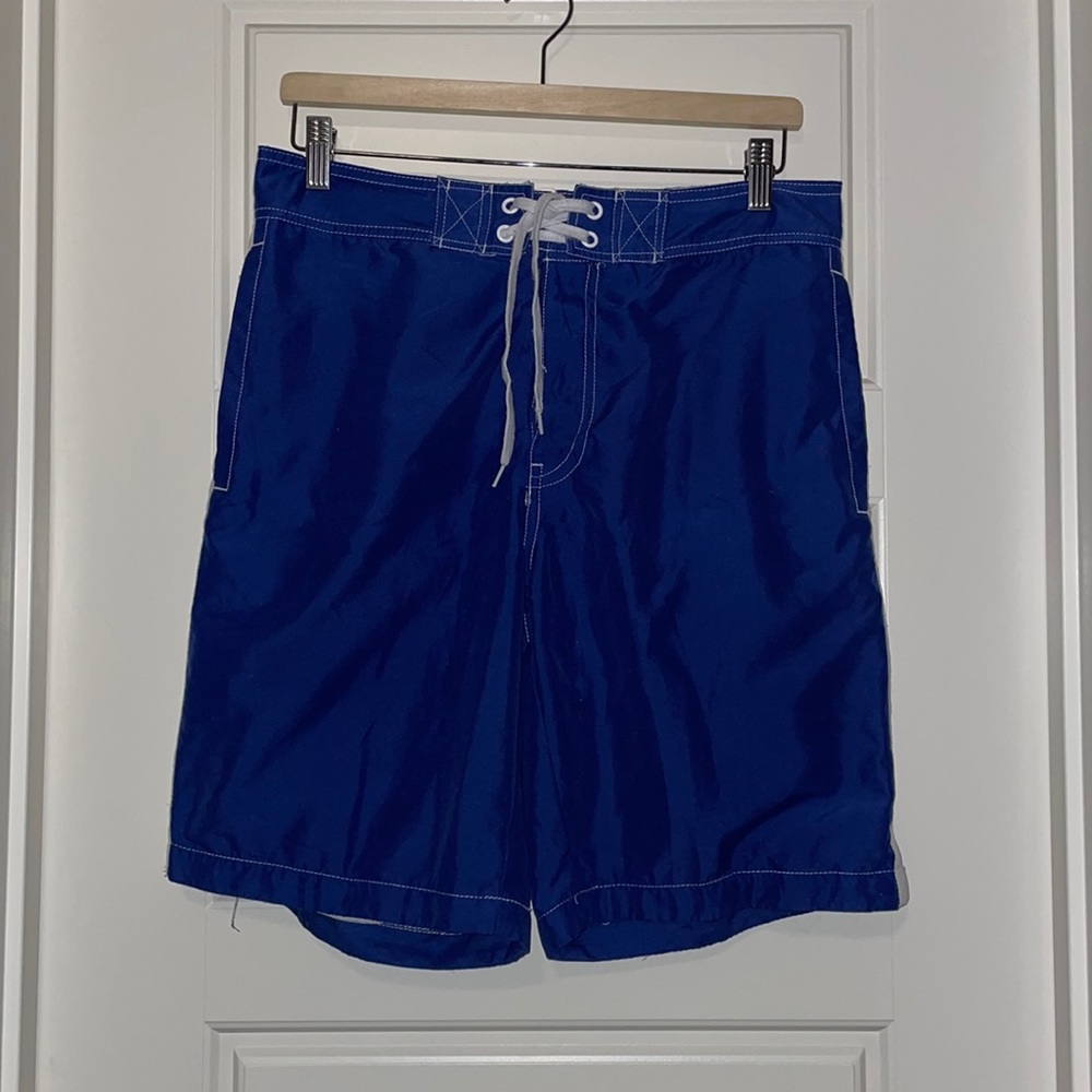 Mossimo swim trunks size 32